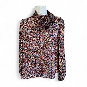 💥3/$12 SALE💥 Flowy floral blouse